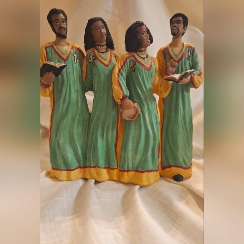 Ceramic Statue - Picture 2 of 4